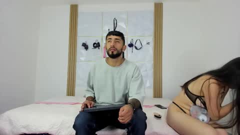 Snapshot of jaryandnick_smith chatting on 10/05/25, 02:32 jaryandnick_smith online show from 10/05/25, 02:32