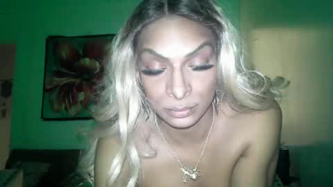 Snapshot of jaslanimirajts chatting on 10/28/25, 04:27 GoddessLaniLuxxx online show from 10/28/25, 04:27