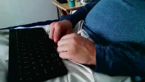 Snapshot of jasmarks2000 chatting on 03/05/25, 08:32 JasMarks online show from 03/05/25, 08:32