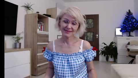 Jasmin room for people 40 online show from 12/05/24, 02:33