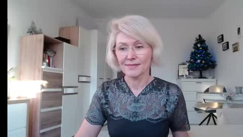 Jasmin room for people 40 online show from 12/25/24, 01:41