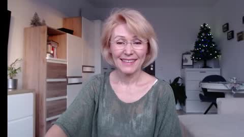 Jasmin room for people 40 online show from 01/03/25, 02:19