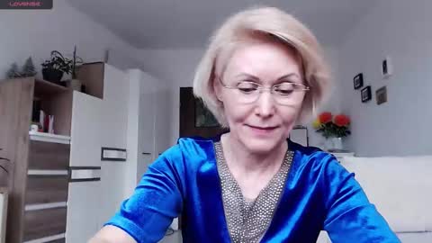 Jasmin room for people 40 online show from 02/23/25, 01:32