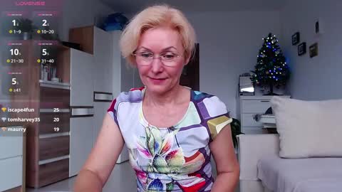 Jasmin room for people 40 online show from 12/20/25, 10:00