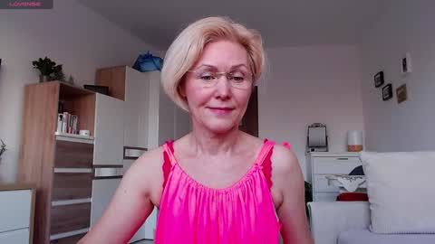 Jasmin room for people 40 online show from 01/19/26, 08:07