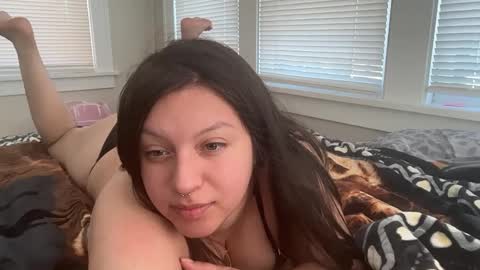 Snapshot of jasmin420r chatting on 09/14/25, 07:02 jasmin420r online show from 09/14/25, 07:02