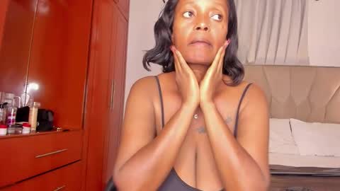 Snapshot of jasmin_melons chatting on 02/11/26, 03:44 jasmin_melons online show from 02/11/26, 03:44