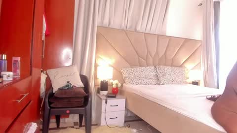 Snapshot of jasmin_melons chatting on 04/11/26, 09:35 jasmin_melons online show from 04/11/26, 09:35