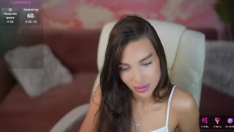 Snapshot of jasminbae chatting on 07/20/26, 06:06 Daryna online show from 07/20/26, 06:06