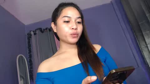 JASMINE online show from 12/17/24, 06:45