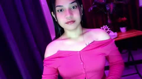 JASMINE online show from 05/19/26, 01:11
