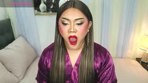 Jasmine Brandy online show from 12/14/25, 10:36