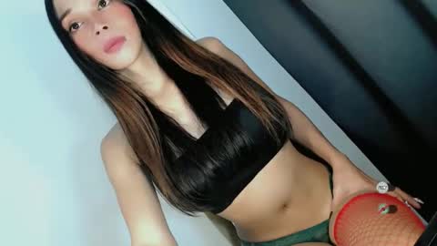 Snapshot of jasmine_on_live chatting on 06/05/26, 06:52 CUTE JANNA online show from 06/05/26, 06:52