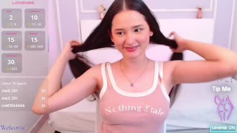Snapshot of jasminebella0 chatting on 03/12/25, 08:30 Jazmin online show from 03/12/25, 08:30