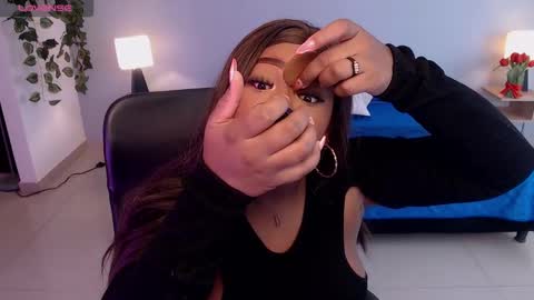 Snapshot of jasminecampbell chatting on 09/26/25, 01:15 Instagram jasminecampbell1  online show from 09/26/25, 01:15