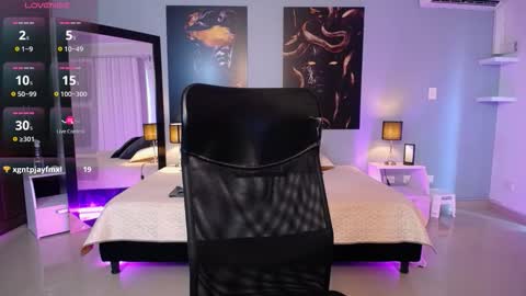 Snapshot of jasminecampbell chatting on 10/16/25, 09:27 Instagram jasminecampbell1  online show from 10/16/25, 09:27