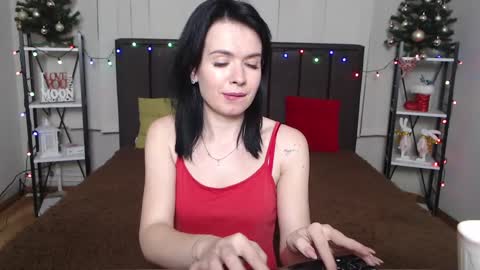 JasmineKouch online show from 01/18/25, 12:24