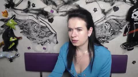 JasmineKouch online show from 11/14/25, 12:48