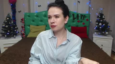 Snapshot of jasminekouch chatting on 01/12/26, 06:35 JasmineKouch online show from 01/12/26, 06:35