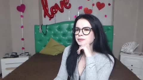 Snapshot of jasminekouch chatting on 03/19/26, 06:50 JasmineKouch online show from 03/19/26, 06:50