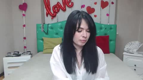 Snapshot of jasminekouch chatting on 03/31/26, 06:41 JasmineKouch online show from 03/31/26, 06:41