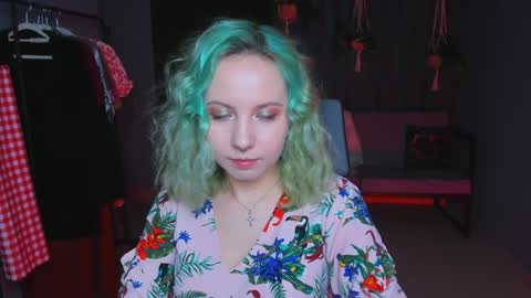 Jasmine online show from 12/12/24, 08:14