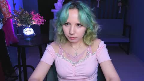 Jasmine online show from 12/19/24, 11:18