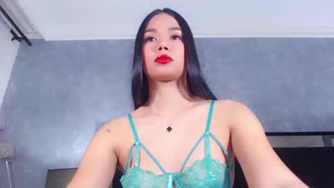 Jazmin online show from 01/29/25, 10:11