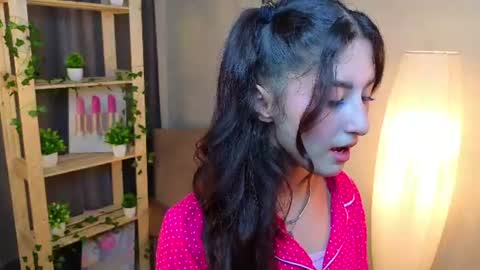 Fantastic Jasmin online show from 06/12/26, 07:57