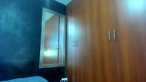 Snapshot of jasonmartiinez chatting on 11/26/25, 04:30 online show from 11/26/25, 04:30