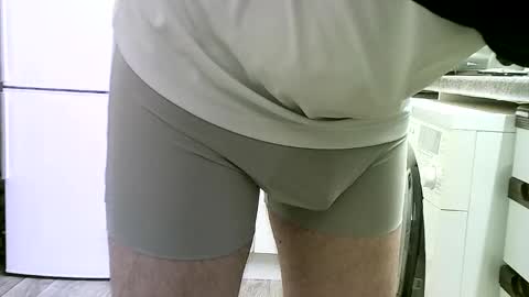 Snapshot of jasonmason2003 chatting on 02/07/25, 02:50 jasonmason2003 online show from 02/07/25, 02:50