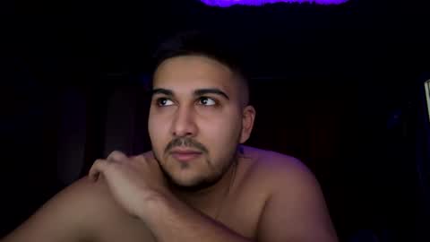 Snapshot of jasonsua21 chatting on 02/22/25, 01:11 jasonsua21 online show from 02/22/25, 01:11