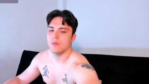 Snapshot of jasonxd98 chatting on 10/09/25, 01:25 Jason online show from 10/09/25, 01:25