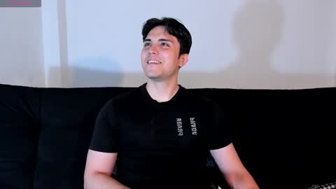 Snapshot of jasonxd98 chatting on 10/22/25, 01:06 Jason online show from 10/22/25, 01:06