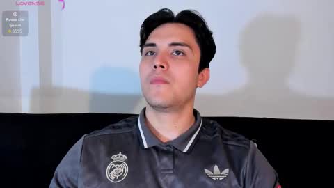 Snapshot of jasonxd98 chatting on 11/05/25, 01:27 Jason online show from 11/05/25, 01:27