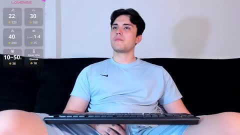 Snapshot of jasonxd98 chatting on 11/06/25, 01:06 Jason online show from 11/06/25, 01:06