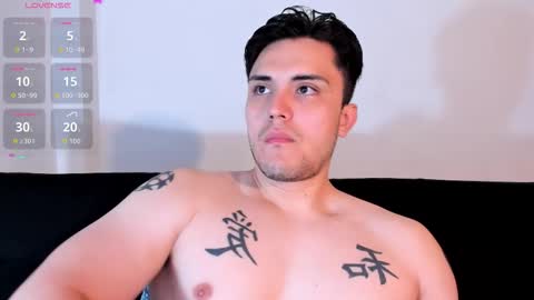 Snapshot of jasonxd98 chatting on 11/20/25, 02:06 Jason online show from 11/20/25, 02:06