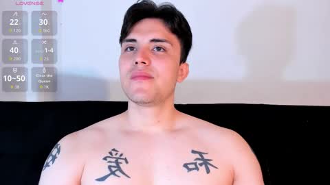 Snapshot of jasonxd98 chatting on 11/23/25, 01:05 Jason online show from 11/23/25, 01:05