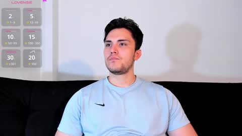 Snapshot of jasonxd98 chatting on 12/03/25, 02:04 Jason online show from 12/03/25, 02:04