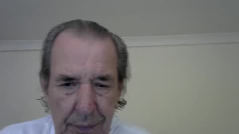 Snapshot of jaspal55 chatting on 10/22/25, 11:32 jaspal55 online show from 10/22/25, 11:32