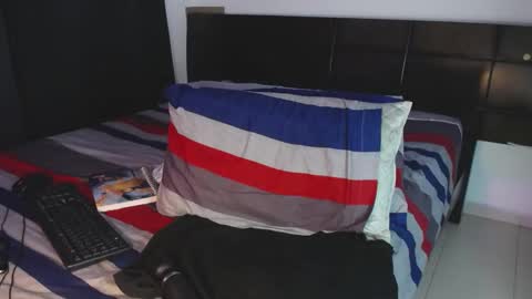 jaspeer__ online show from 09/13/25, 10:42