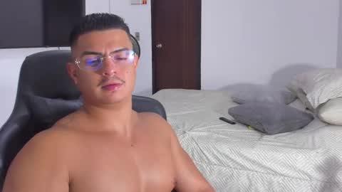 JBrooksXx online show from 01/10/25, 06:20