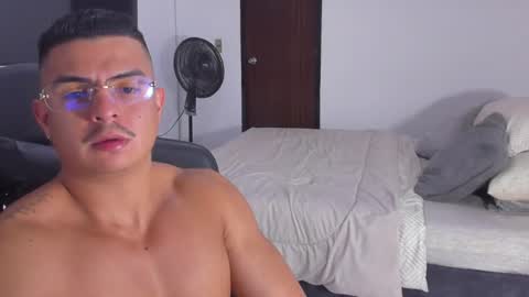 JBrooksXx online show from 01/18/25, 12:46