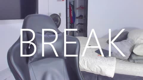 JBrooksXx online show from 01/20/25, 12:04