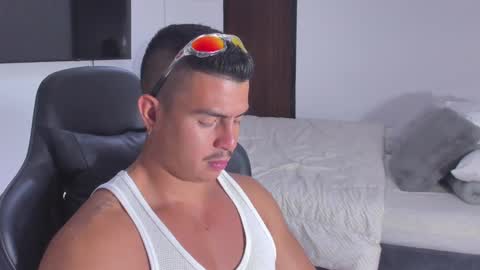JBrooksXx online show from 01/29/25, 10:53