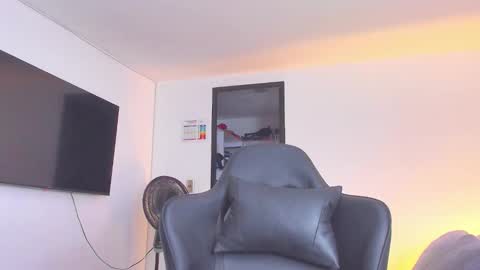 Snapshot of jasperbrooksx chatting on 09/21/25, 07:26 JBrooksXx online show from 09/21/25, 07:26