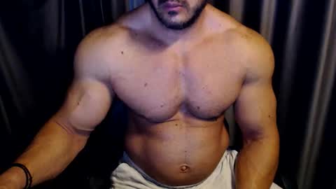 Snapshot of jasphermscl chatting on 10/14/25, 04:13 JaspherMscl online show from 10/14/25, 04:13