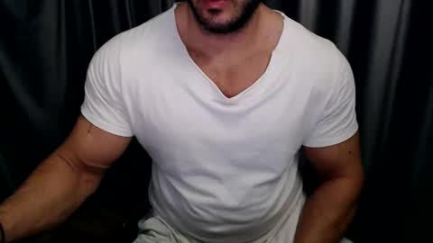 Snapshot of jasphermscl chatting on 10/14/25, 09:59 JaspherMscl online show from 10/14/25, 09:59