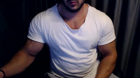 Snapshot of jasphermscl chatting on 11/12/25, 03:12 JaspherMscl online show from 11/12/25, 03:12