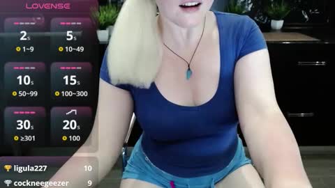 Snapshot of jassicaonline chatting on 09/13/25, 08:30 jassicaonline online show from 09/13/25, 08:30